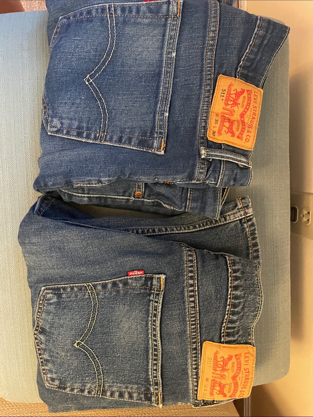 Levi's Men's Medium Blue Denim Relaxed Jeans - Twin Pair